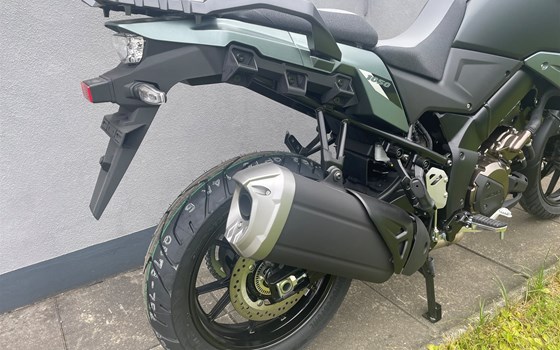 Neufahrzeug Suzuki V-Strom 1050 - Bild 5 Neufahrzeug Suzuki V-Strom 1050 - Bild 5