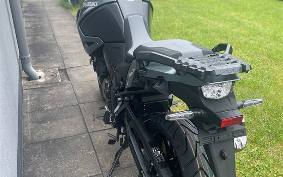 Neufahrzeug Suzuki V-Strom 1050 - Bild 6 Neufahrzeug Suzuki V-Strom 1050 - Bild 6