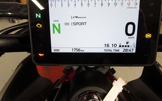 Gebrauchtmotorrad Kawasaki Z900 SE - Bild 3