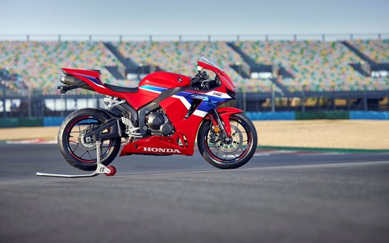 Neufahrzeug Honda CBR600RR - Bild 16 Neufahrzeug Honda CBR600RR - Bild 16