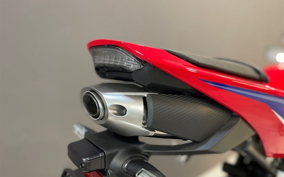 Neufahrzeug Honda CBR600RR - Bild 6 Neufahrzeug Honda CBR600RR - Bild 6