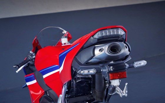 Neufahrzeug Honda CBR600RR - Bild 9 Neufahrzeug Honda CBR600RR - Bild 9