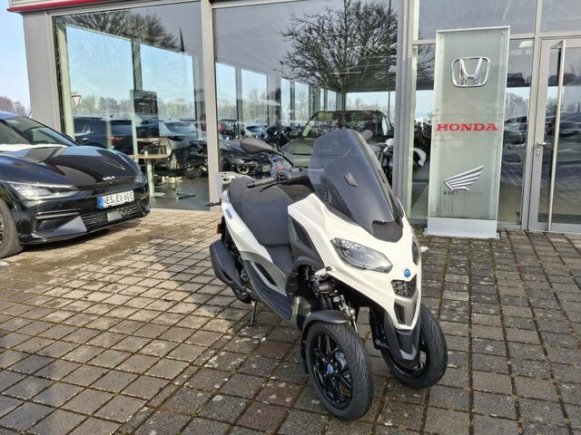 Piaggio MP3 310