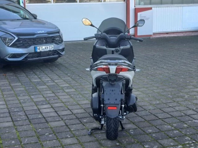 Offer Piaggio MP3 310 Bild 2: Offer Piaggio MP3 310