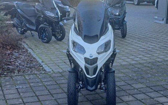 Neufahrzeug Piaggio MP3 310 - Bild 3