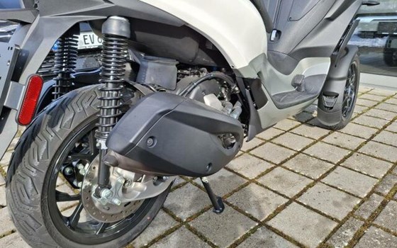 Neufahrzeug Piaggio MP3 310 - Bild 8