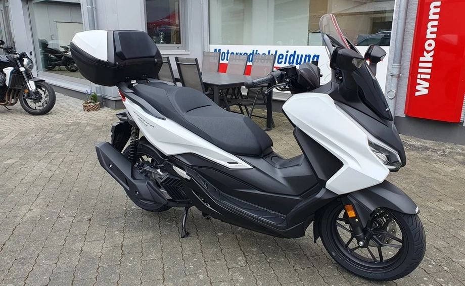 Angebot Honda Forza 125 Bild 2: Angebot Honda Forza 125
