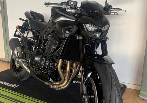 Kawasaki Z900