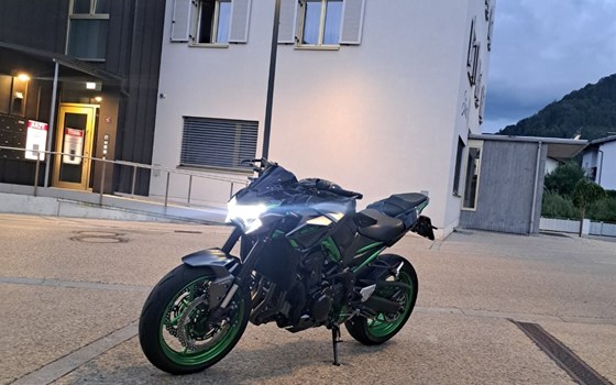 Gebrauchtmotorrad Kawasaki Z900 - Bild 3 Gebrauchtmotorrad Kawasaki Z900 - Bild 3