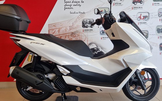 Neufahrzeug Honda PCX125 DX - Bild 4 Neufahrzeug Honda PCX125 DX - Bild 4
