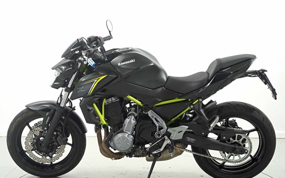 Motorrad Occasion Kawasaki Z650 - Bild 5