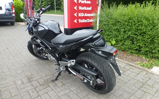 Gebrauchtmotorrad Suzuki SV650 - Bild 4