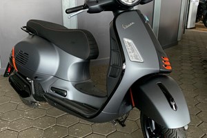Offer Vespa GTS 125 Super Sport