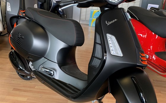 Neufahrzeug Vespa GTS 310 SuperSport - Bild 1 Neufahrzeug Vespa GTS 310 SuperSport - Bild 1