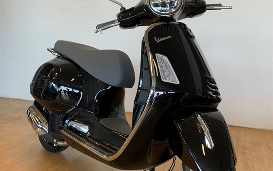 Neufahrzeug Vespa GTS 125 - Bild 1 Neufahrzeug Vespa GTS 125 - Bild 1