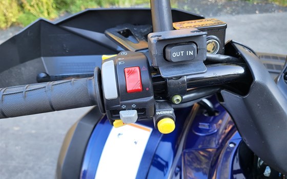 Gebrauchtmotorrad TGB Blade 600 FL SE EPS Touring - Bild 13