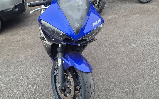 Gebrauchtmotorrad Yamaha YZF-R6 - Bild 1 Gebrauchtmotorrad Yamaha YZF-R6 - Bild 1