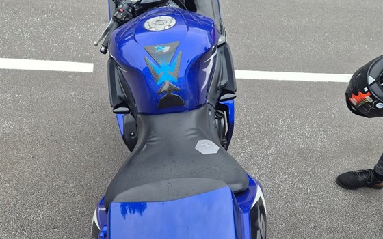 Gebrauchtmotorrad Yamaha YZF-R6 - Bild 6 Gebrauchtmotorrad Yamaha YZF-R6 - Bild 6