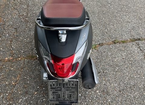 Gebrauchtmotorrad Kymco Like II 125i ABS - Bild 3 Gebrauchtmotorrad Kymco Like II 125i ABS - Bild 3