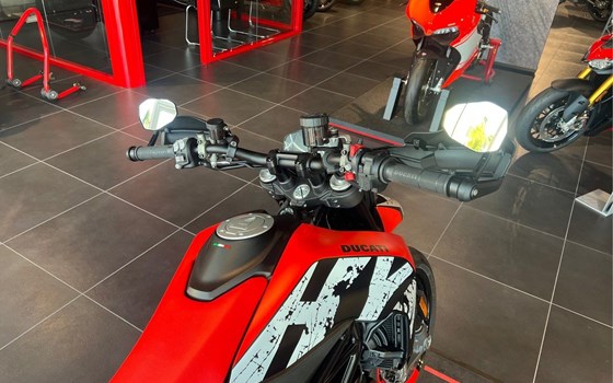 Gebrauchtmotorrad Ducati Hypermotard 950 RVE - Bild 6
