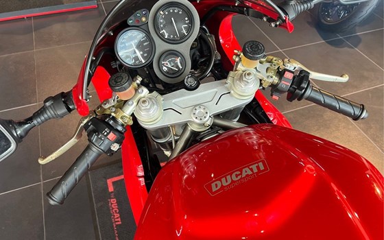 Gebrauchtmotorrad Ducati 900 SS - Bild 11