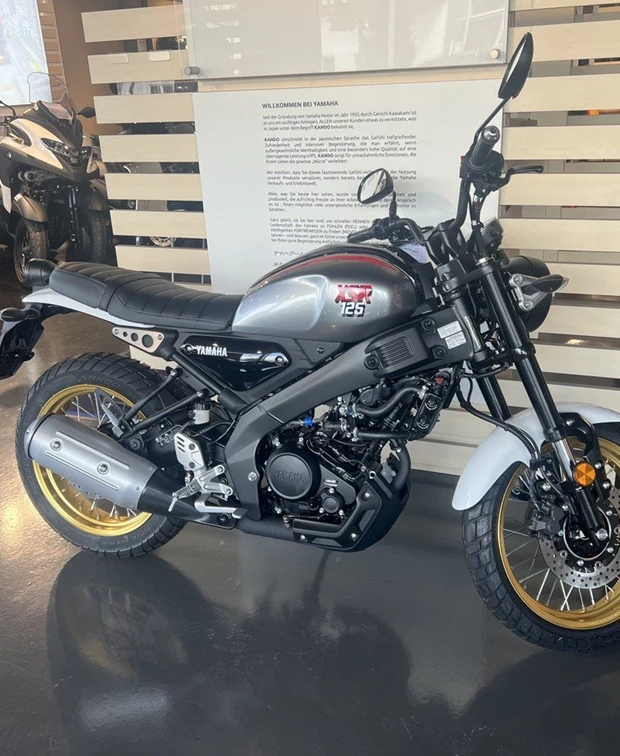 Yamaha XSR125 Legacy