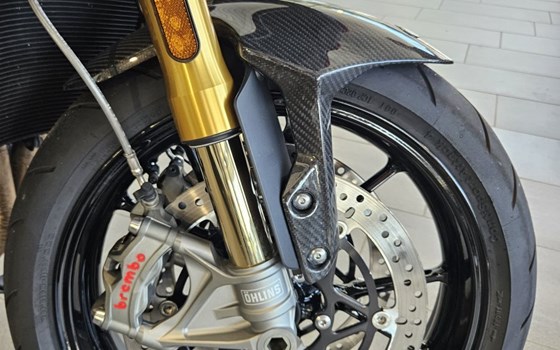 Gebrauchtmotorrad Triumph Speed Triple R - Bild 9