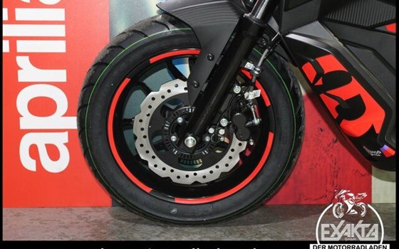 Neufahrzeug Aprilia SR GT Replica 125 - Bild 23