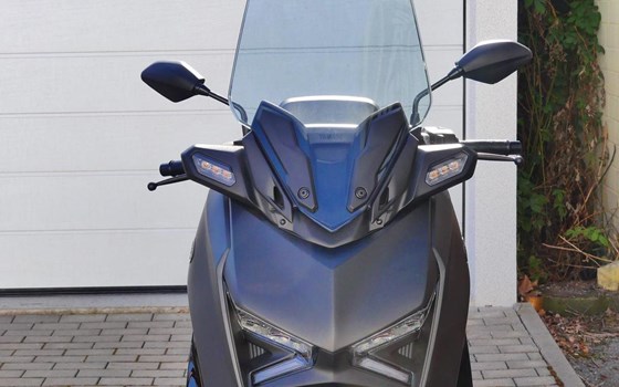 Gebrauchtmotorrad Yamaha XMAX 300 - Bild 11