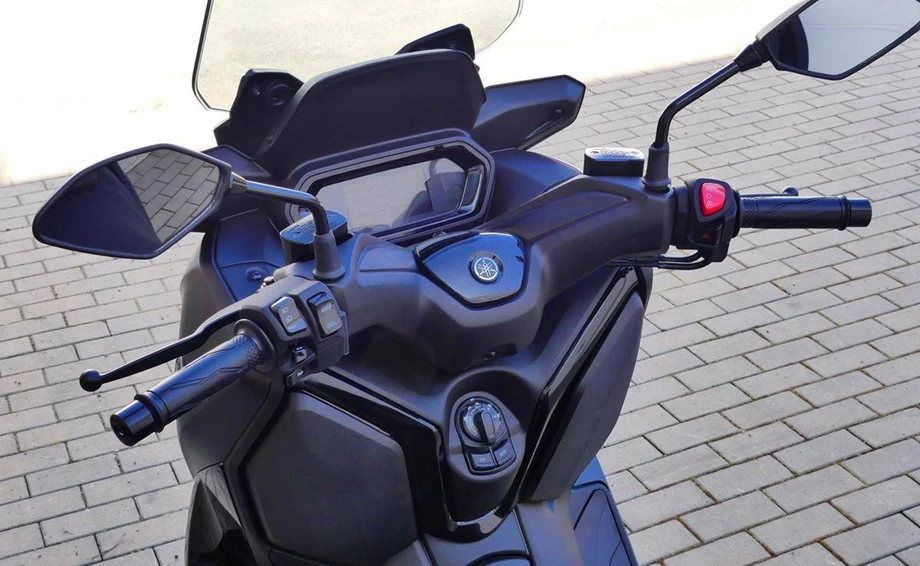 Angebot Yamaha XMAX 300 Bild 15: Angebot Yamaha XMAX 300