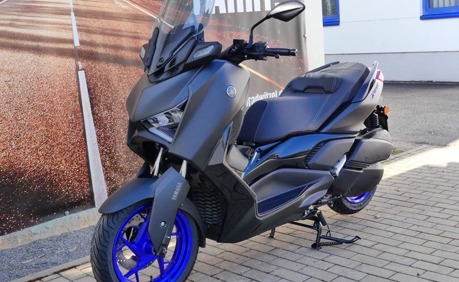 Angebot Yamaha XMAX 300 Bild 3: Angebot Yamaha XMAX 300