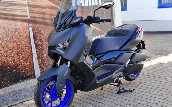 Gebrauchtmotorrad Yamaha XMAX 300 - Bild 3