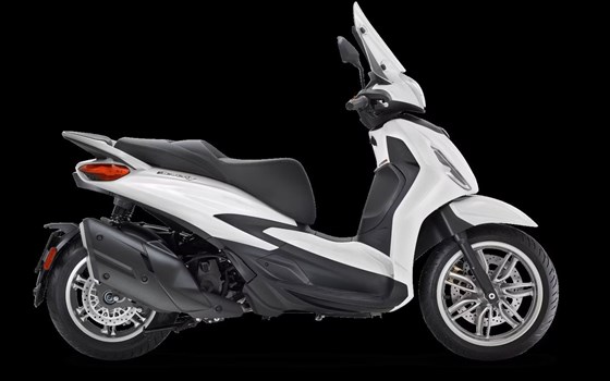 Neufahrzeug Piaggio Beverly 400 - Bild 2 Neufahrzeug Piaggio Beverly 400 - Bild 2