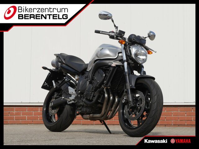 Yamaha FZ6 S2