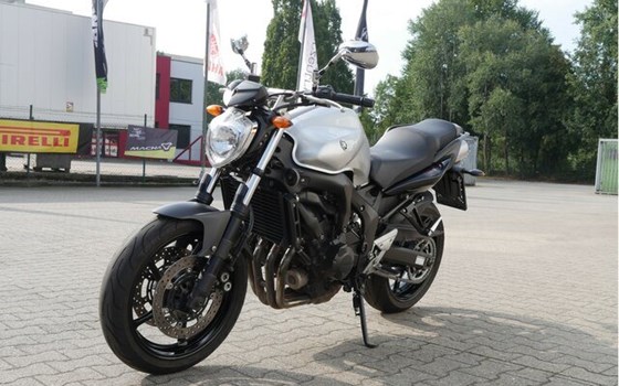 Gebrauchtmotorrad Yamaha FZ6 S2 - Bild 20