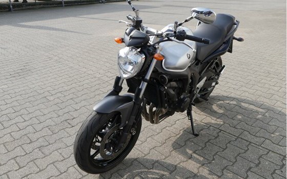 Gebrauchtmotorrad Yamaha FZ6 S2 - Bild 21
