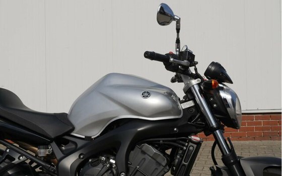 Gebrauchtmotorrad Yamaha FZ6 S2 - Bild 5