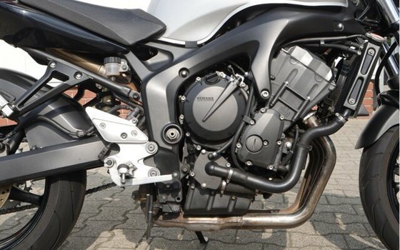 Gebrauchtmotorrad Yamaha FZ6 S2 - Bild 6