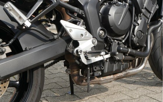 Gebrauchtmotorrad Yamaha FZ6 S2 - Bild 7