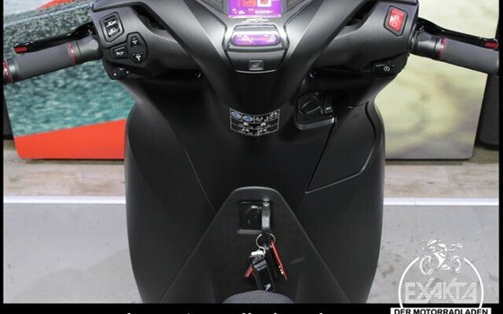 Gebrauchtmotorrad Honda SH350i - Bild 10
