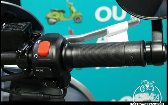 Neufahrzeug Vespa GTV 310 Officina 8 - Bild 20