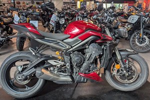 Angebot Triumph Street Triple 765 RS