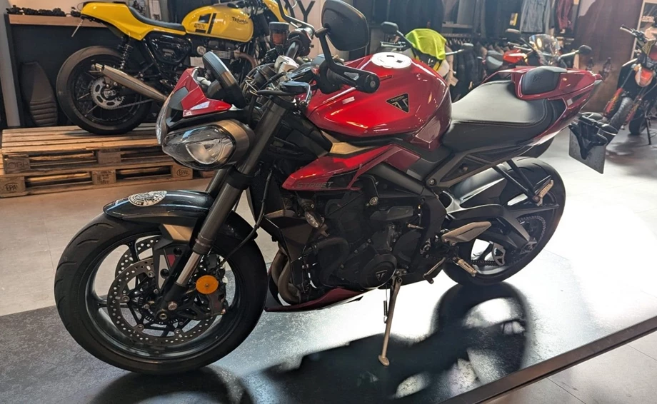 Angebot Triumph Street Triple 765 RS Bild 4: Angebot Triumph Street Triple 765 RS