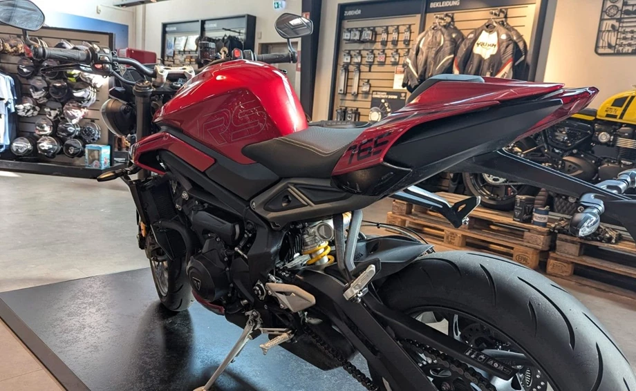 Angebot Triumph Street Triple 765 RS Bild 6: Angebot Triumph Street Triple 765 RS