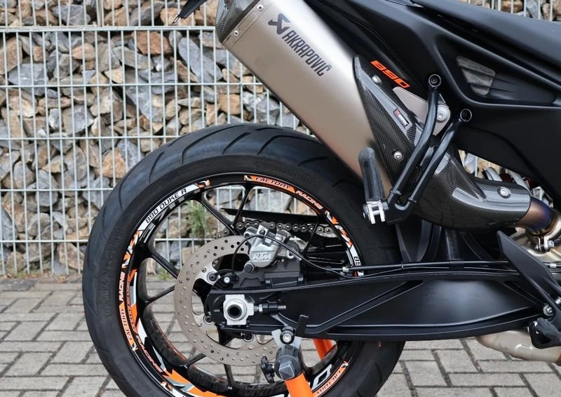 Angebot KTM 890 Duke Bild 14: Angebot KTM 890 Duke