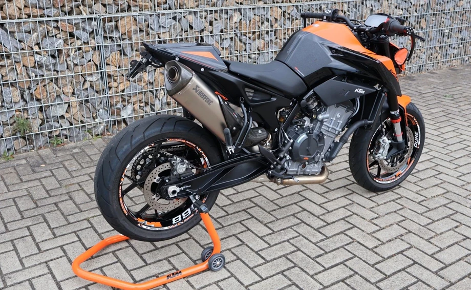 Angebot KTM 890 Duke Bild 15: Angebot KTM 890 Duke