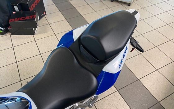 Gebrauchtmotorrad Kawasaki Ninja ZX-4RR 40th Anniversary Edition - Bild 8