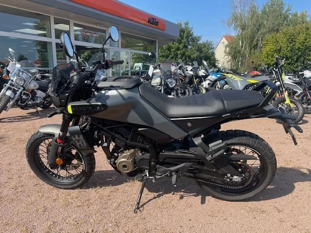 Angebot Husqvarna Svartpilen 401 Bild 6: Angebot Husqvarna Svartpilen 401