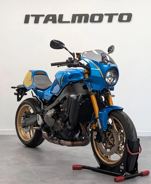 Yamaha XSR900