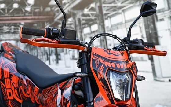 Gebrauchtmotorrad KTM 690 SMC R - Bild 5